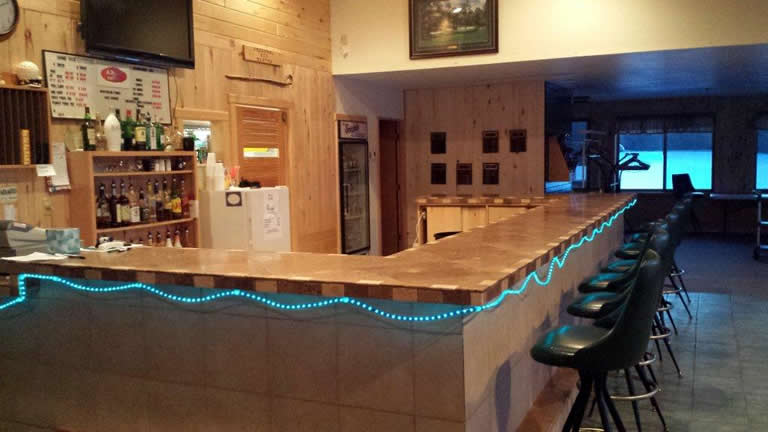 northern_pines_event_center_service_bar