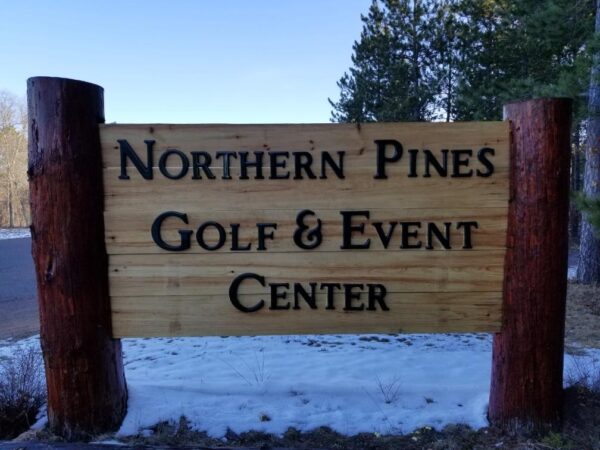 Northern Pines Golf & Event Center Sign